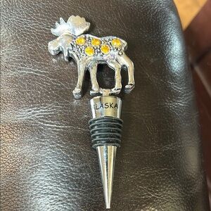 Alaska Moose Wine Stopper - Silver and Gold